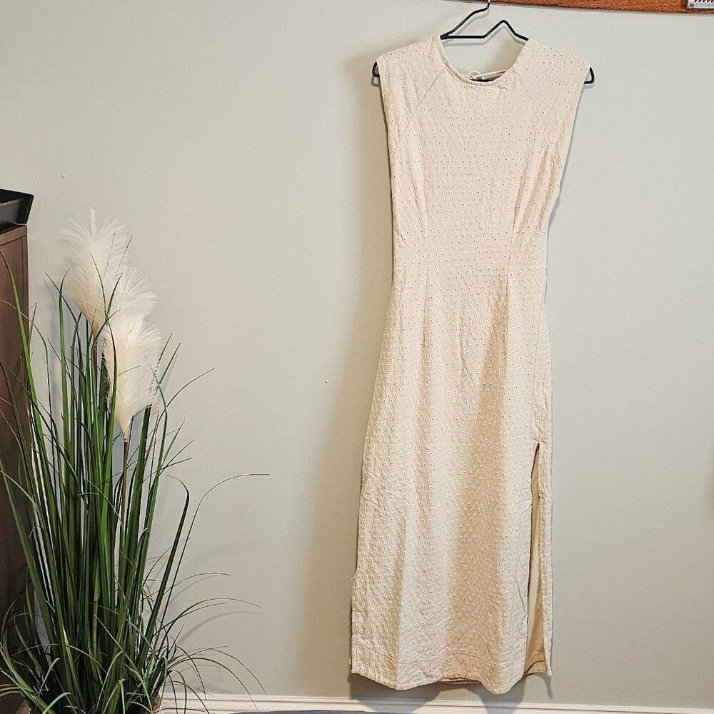 **NWT** Free People Sleeveless Eyelet Embroidered Midi Dress, Medium - Picture 3 of 16